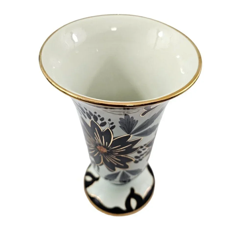 Tody Floral Pattern Gold Rim 8.5” Hand Painted Vase – Made in Holland – 3/4085